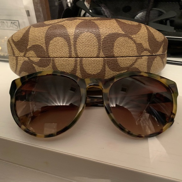Coach sunglasses - Picture 1 of 2